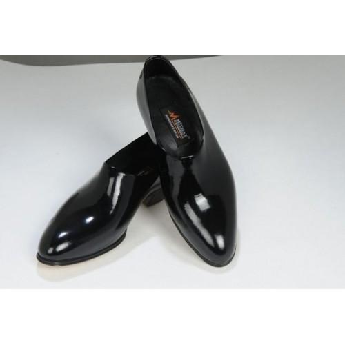 Çarşamba Ayakkabısı